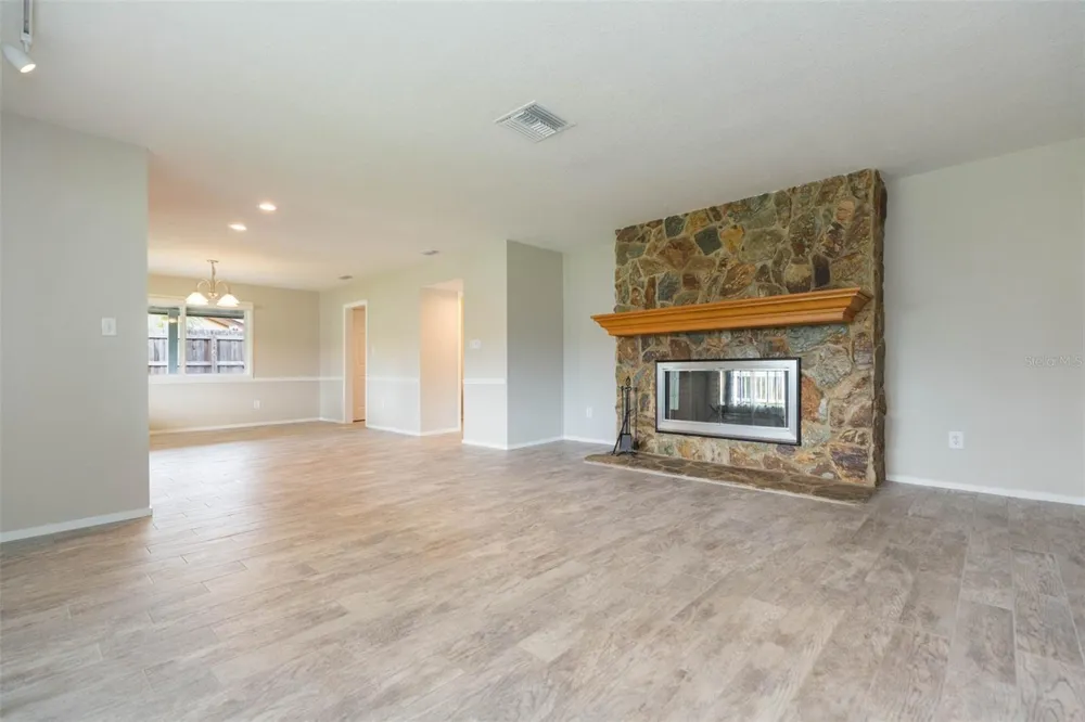 4301 SALTWATER BOULEVARD Tampa, FL 33615