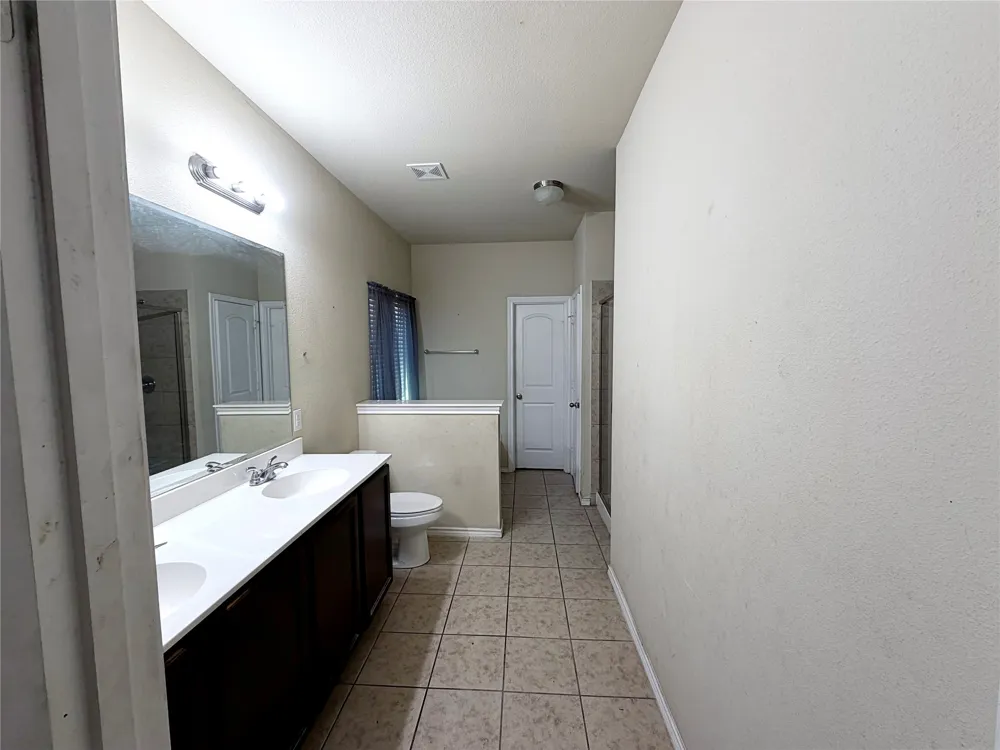 5509 Thunder Bay Drive Fort Worth, TX 76119