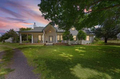 1372 Greathouse Road
