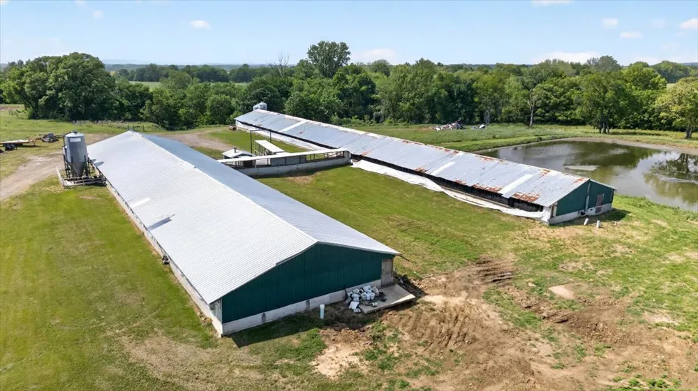 30253 W State Hwy 31 McCurtain, OK 74944