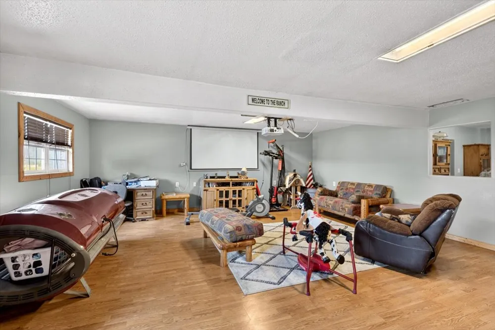 30253 W State Hwy 31 McCurtain, OK 74944