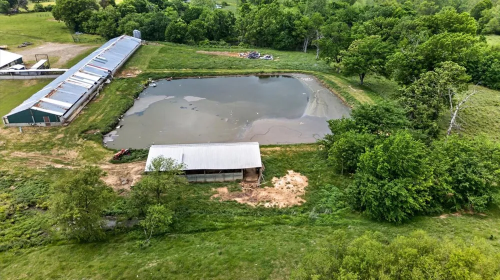 30253 W State Hwy 31 McCurtain, OK 74944