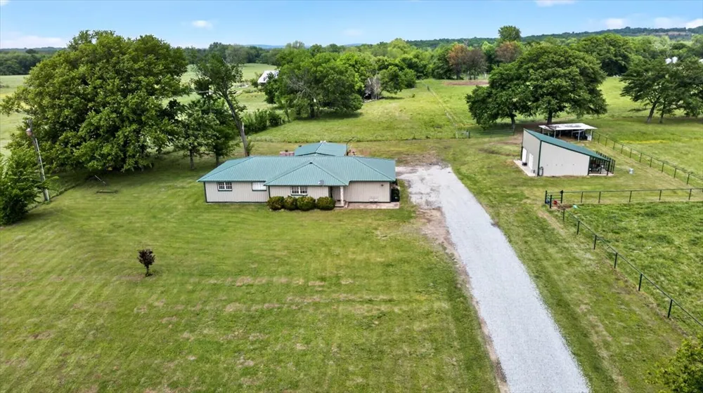 30253 W State Hwy 31 McCurtain, OK 74944