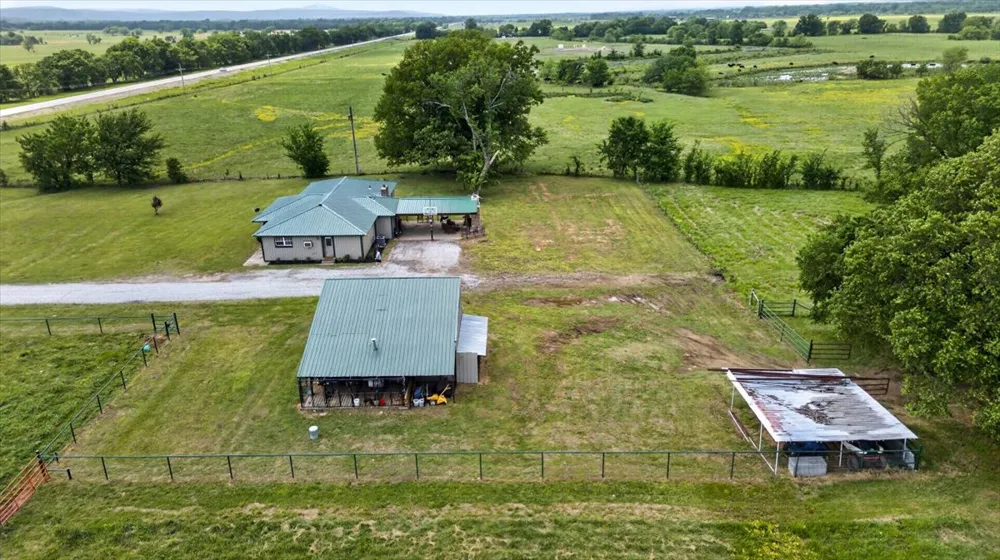 30253 W State Hwy 31 McCurtain, OK 74944