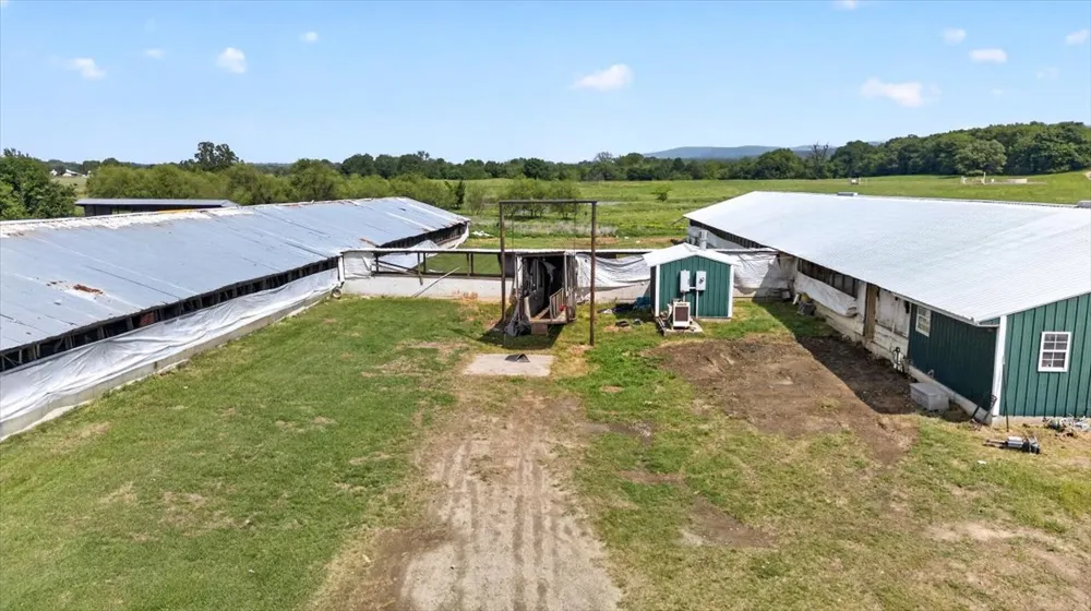 30253 W State Hwy 31 McCurtain, OK 74944