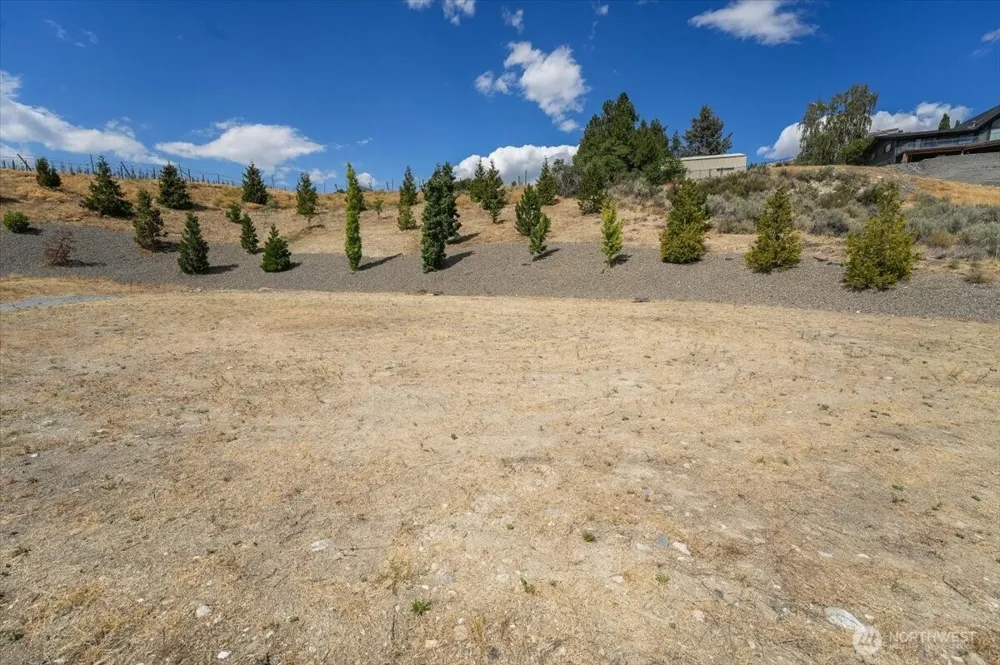 38 Madrona Lane Chelan, WA 98816