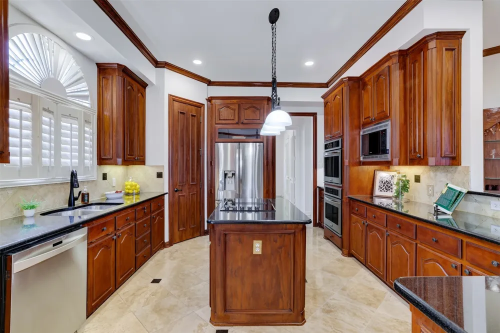 414 Downing Drive Coppell, TX 75019