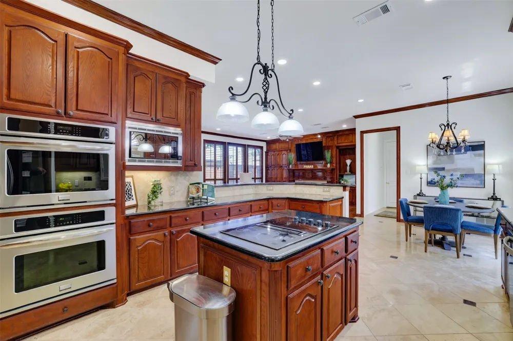 414 Downing Drive Coppell, TX 75019