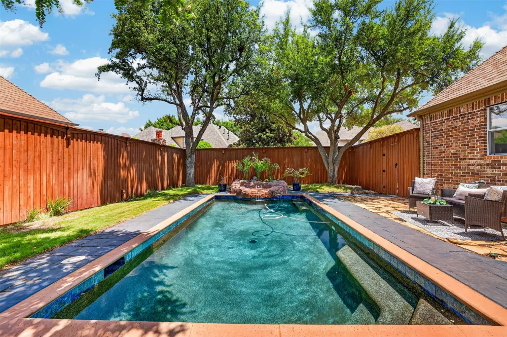 414 Downing Drive Coppell, TX 75019