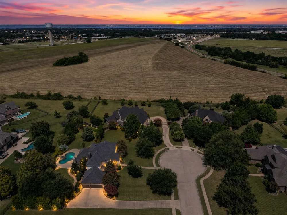 2 Westchester Court Heath, TX 75032