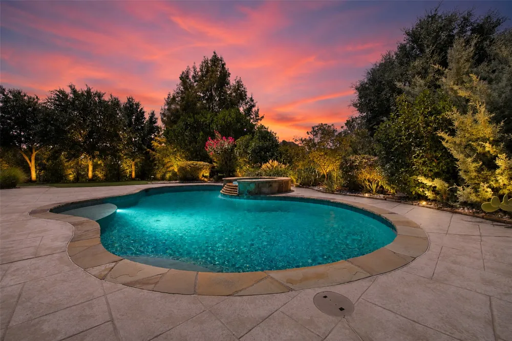2 Westchester Court Heath, TX 75032