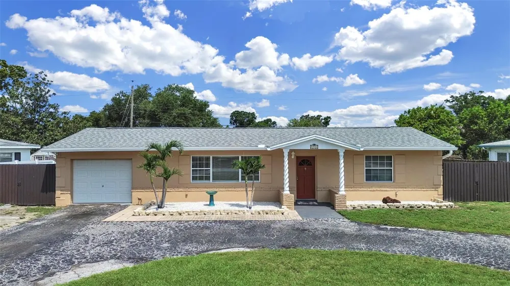 5931 49TH AVENUE St Petersburg, FL 33709