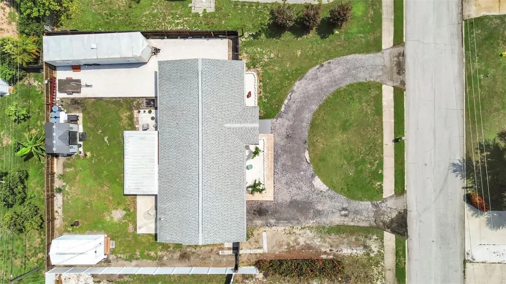5931 49TH AVENUE St Petersburg, FL 33709