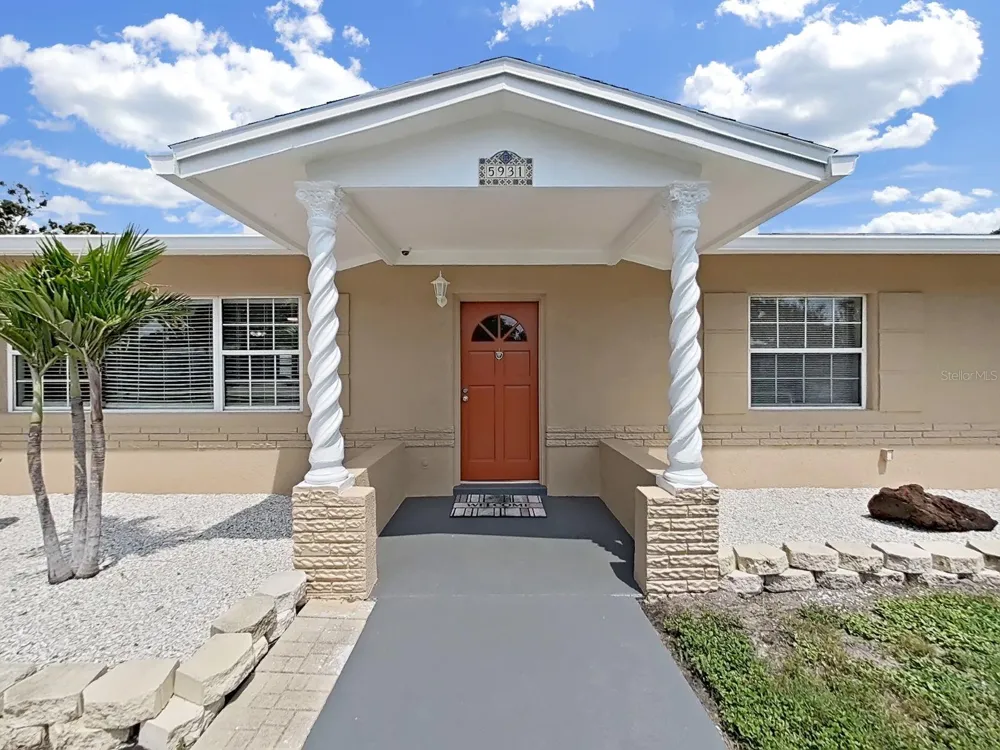 5931 49TH AVENUE St Petersburg, FL 33709