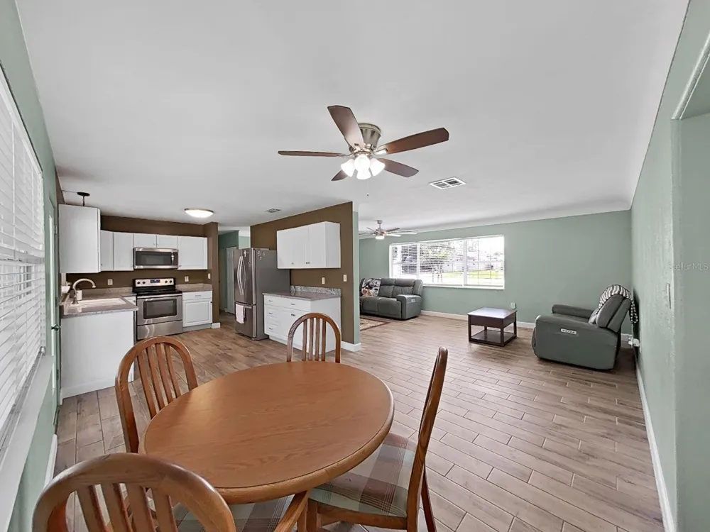 5931 49TH AVENUE St Petersburg, FL 33709