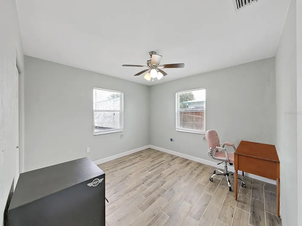 5931 49TH AVENUE St Petersburg, FL 33709