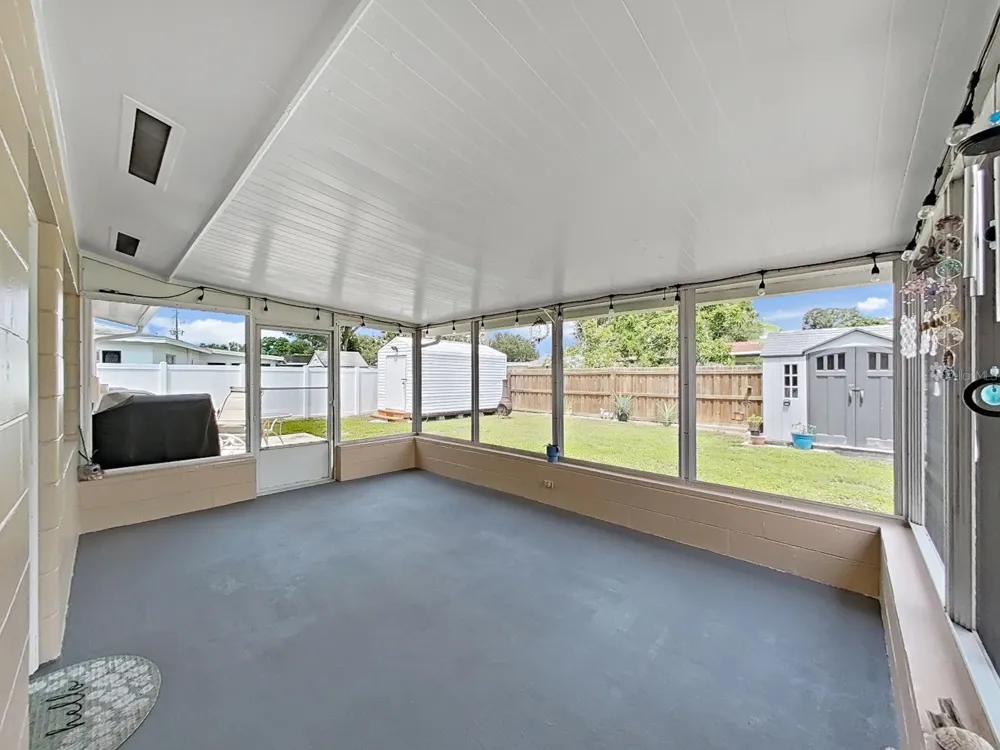 5931 49TH AVENUE St Petersburg, FL 33709