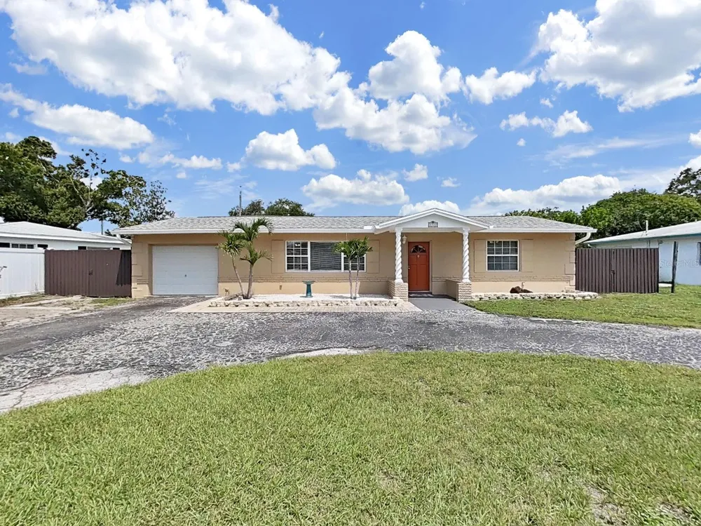 5931 49TH AVENUE St Petersburg, FL 33709