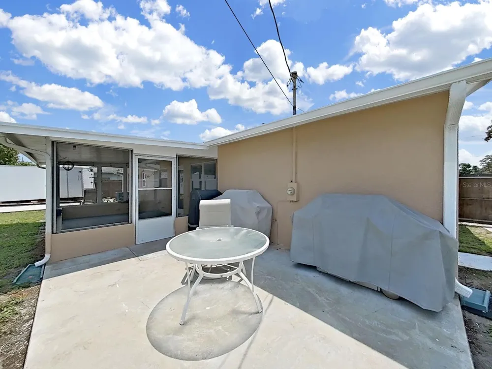 5931 49TH AVENUE St Petersburg, FL 33709