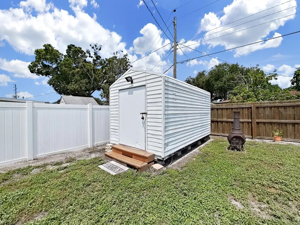 5931 49TH AVENUE St Petersburg, FL 33709