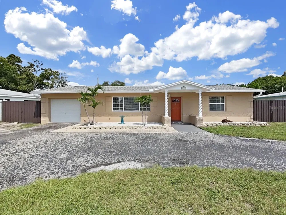 5931 49TH AVENUE St Petersburg, FL 33709