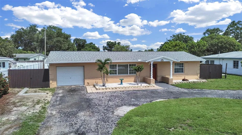 5931 49TH AVENUE St Petersburg, FL 33709