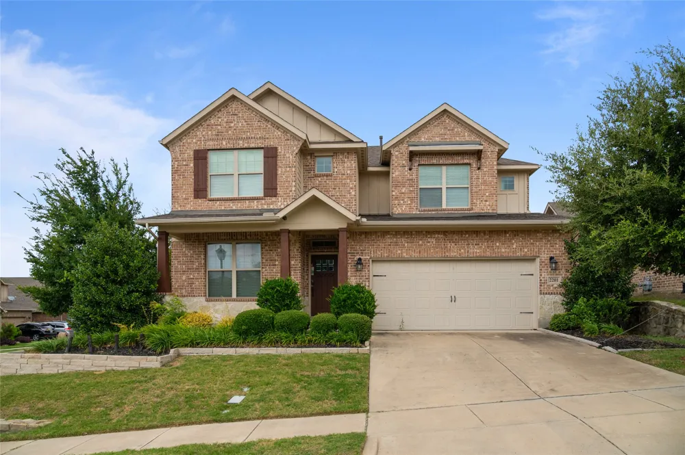 2201 Blue Harbor Way Garland, TX 75043