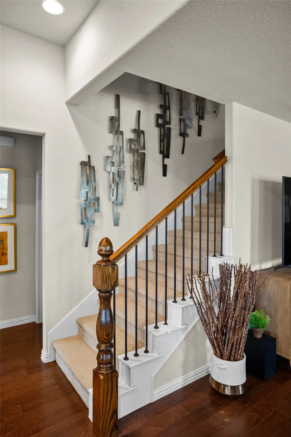 2201 Blue Harbor Way Garland, TX 75043