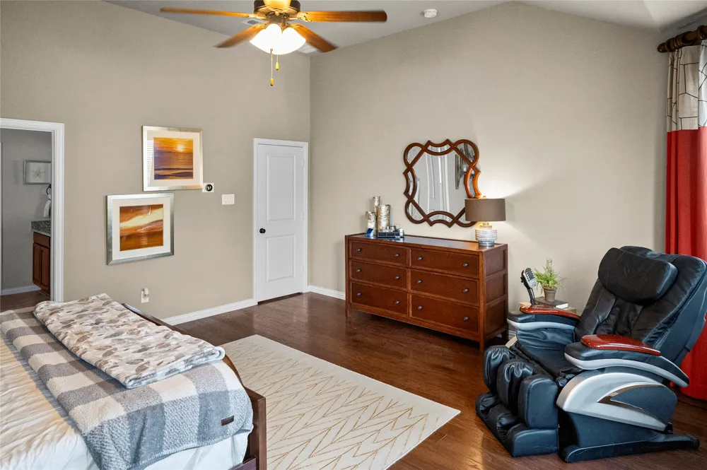 2201 Blue Harbor Way Garland, TX 75043