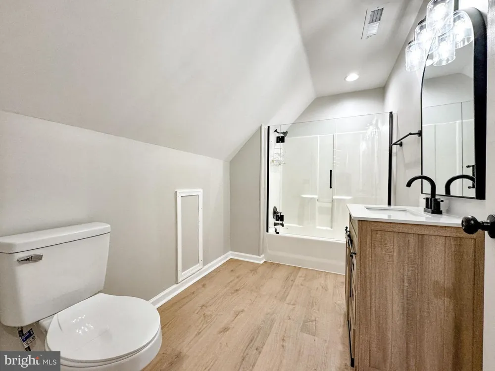 3631 BREAKNOCK ROAD Bumpass, VA 23024