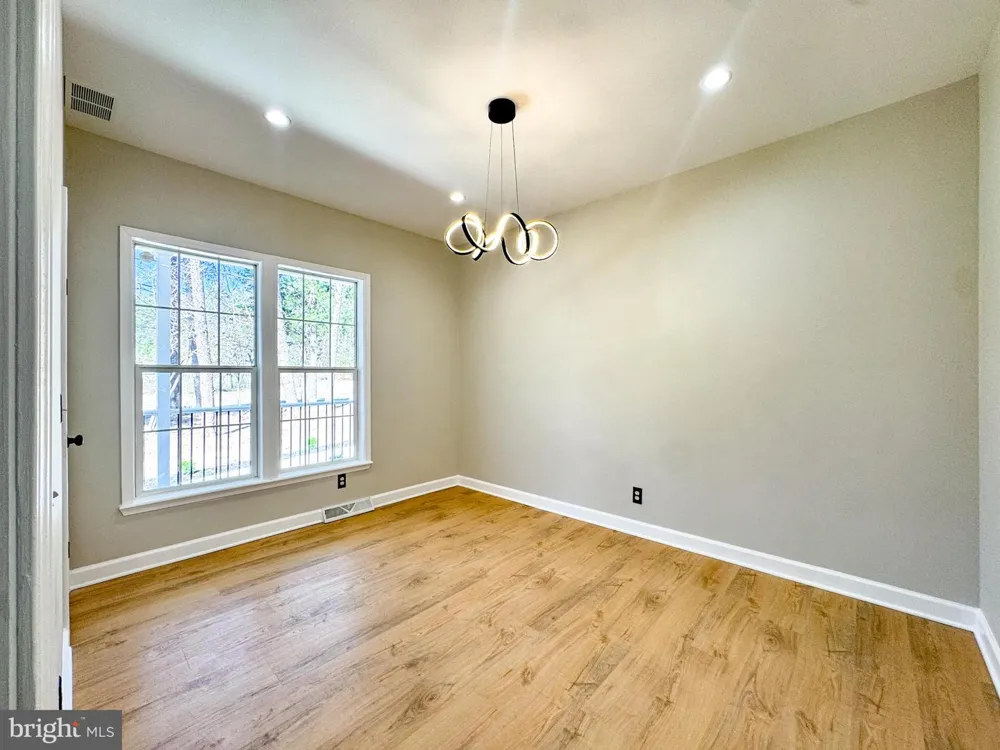 3631 BREAKNOCK ROAD Bumpass, VA 23024