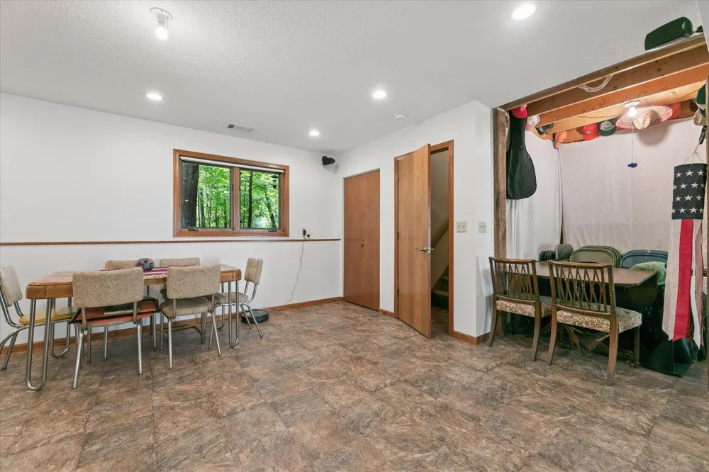 6241 141st Avenue NE Columbus, MN 55025