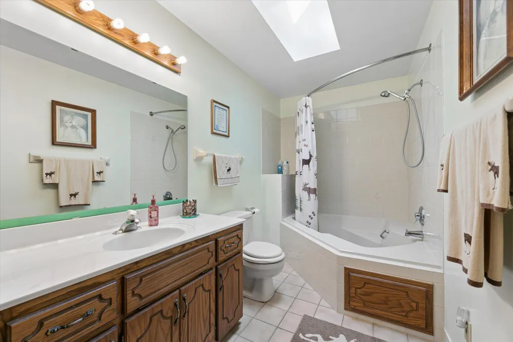 6241 141st Avenue NE Columbus, MN 55025