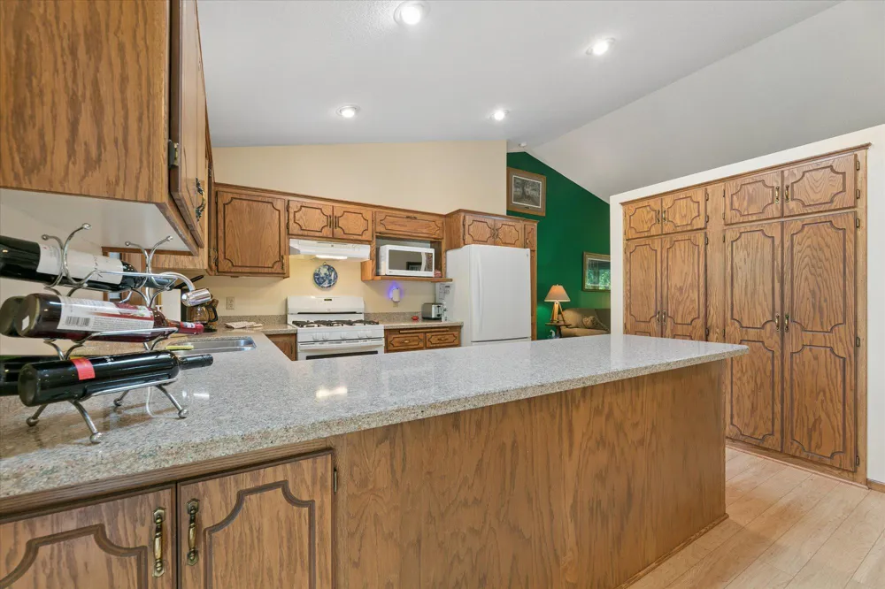 6241 141st Avenue NE Columbus, MN 55025
