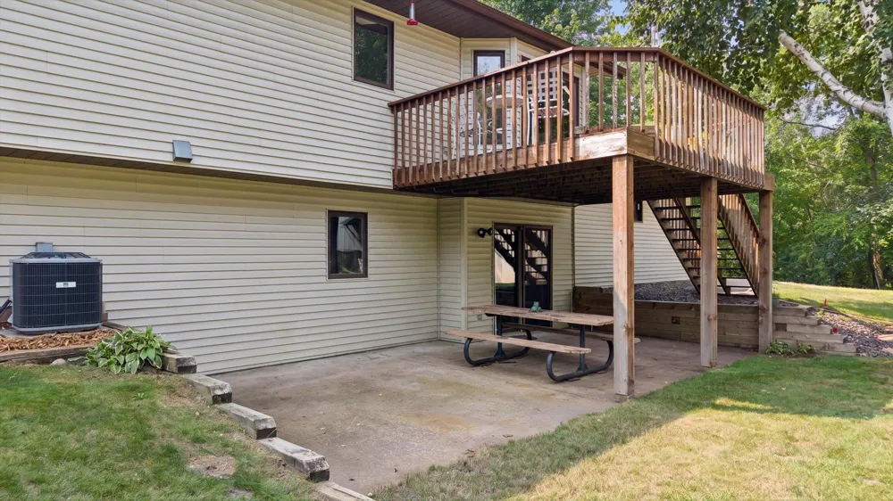 6241 141st Avenue NE Columbus, MN 55025