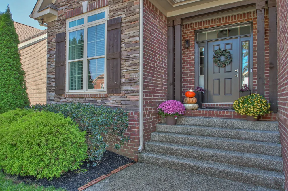 6032 Sanmar Drive Spring Hill, TN 37174