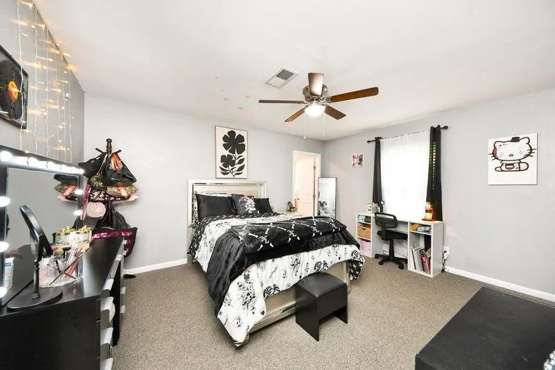 1409 Avenue I South Houston, TX 77587