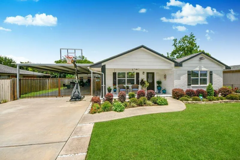 1409 Avenue I South Houston, TX 77587