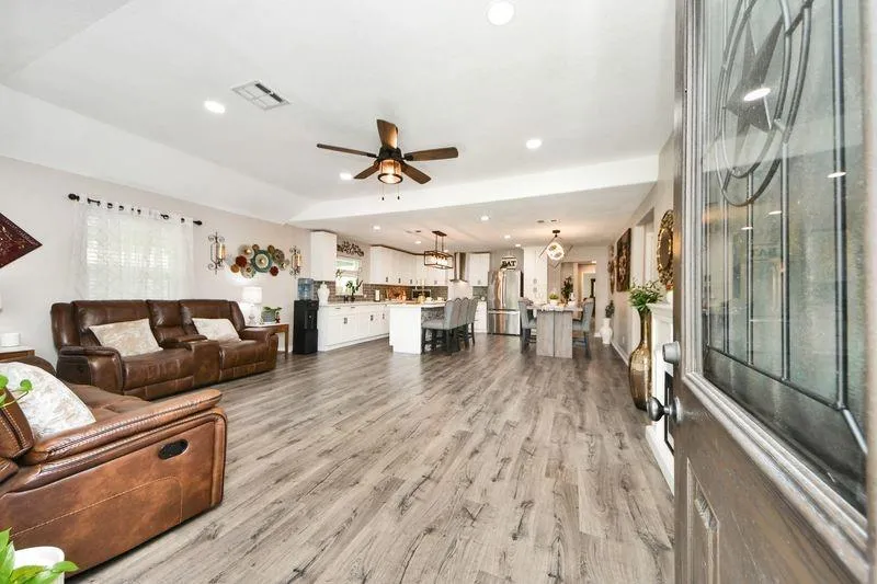 1409 Avenue I South Houston, TX 77587