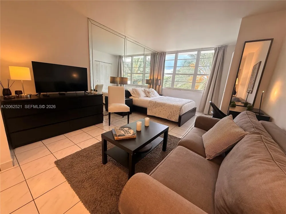100 Lincoln Rd #314A Miami Beach, FL 33139