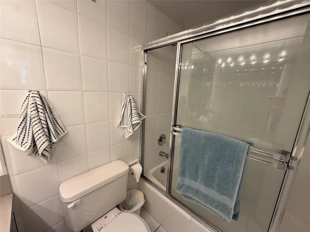 100 Lincoln Rd #314A Miami Beach, FL 33139