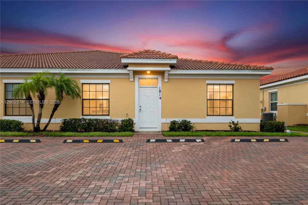 1814 coriander drive Kissimmee, FL 34759