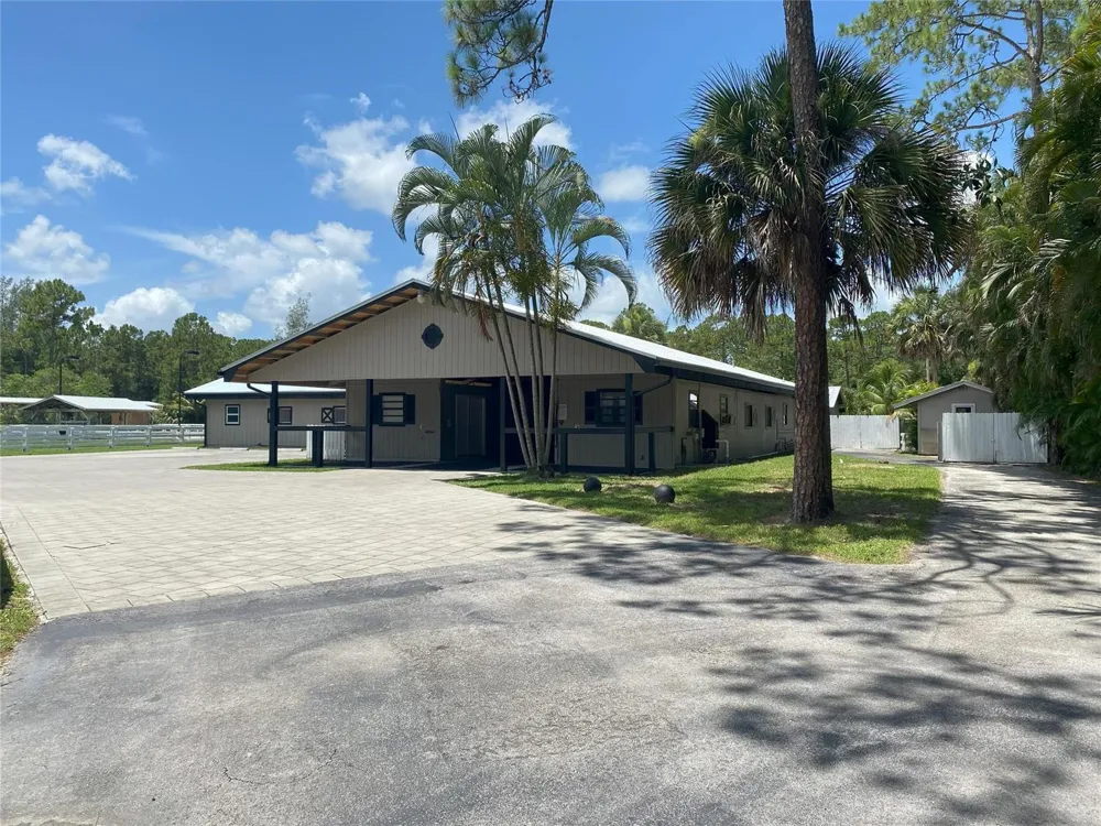 2315 Deer Run Boulevard Loxahatchee, FL 33470