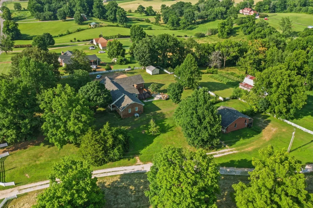 4442 Pratt Ln Franklin, TN 37064