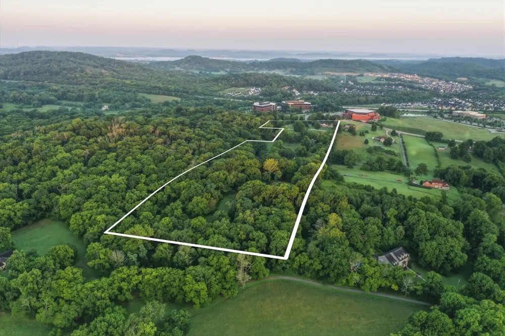 4442 Pratt Ln Franklin, TN 37064
