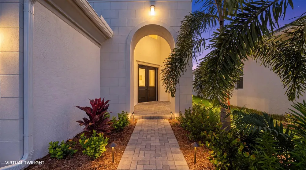 13722 Century Oak Circle Westlake, FL 33470