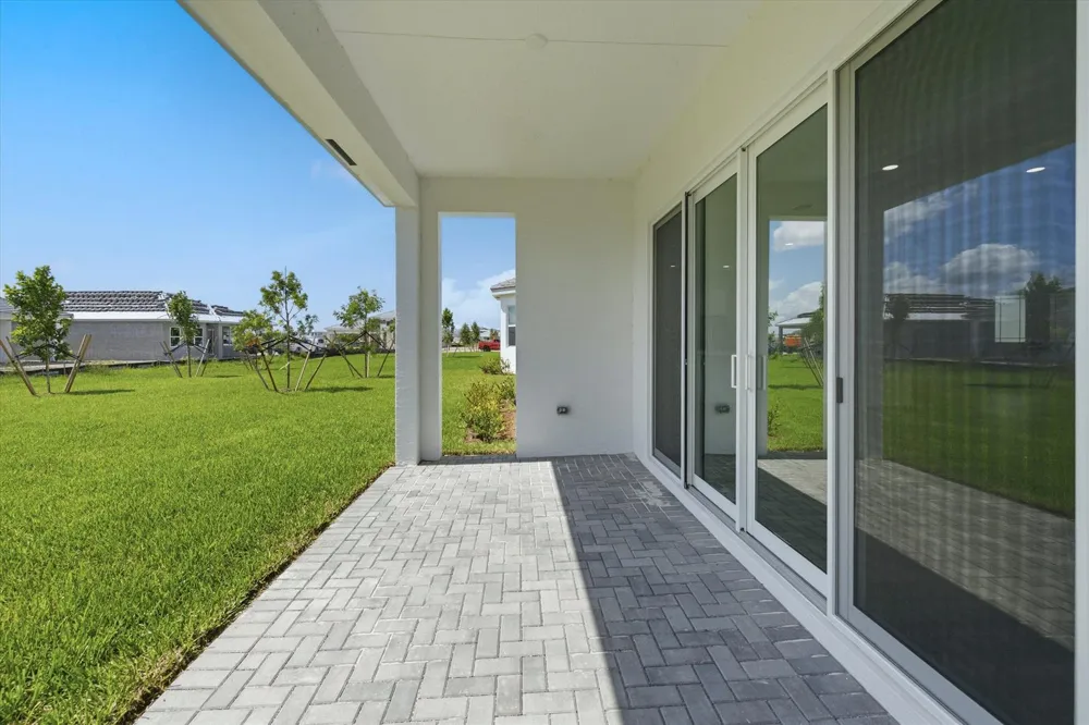 13722 Century Oak Circle Westlake, FL 33470