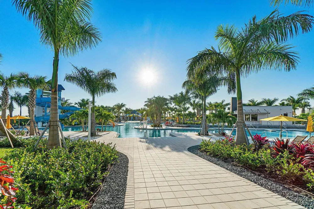 13722 Century Oak Circle Westlake, FL 33470