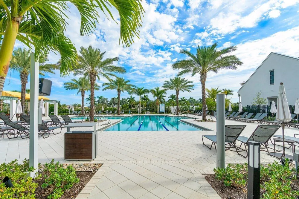 13722 Century Oak Circle Westlake, FL 33470