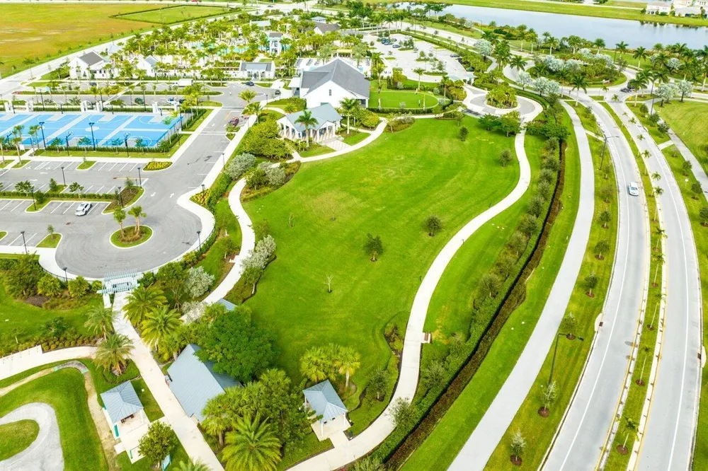 13722 Century Oak Circle Westlake, FL 33470